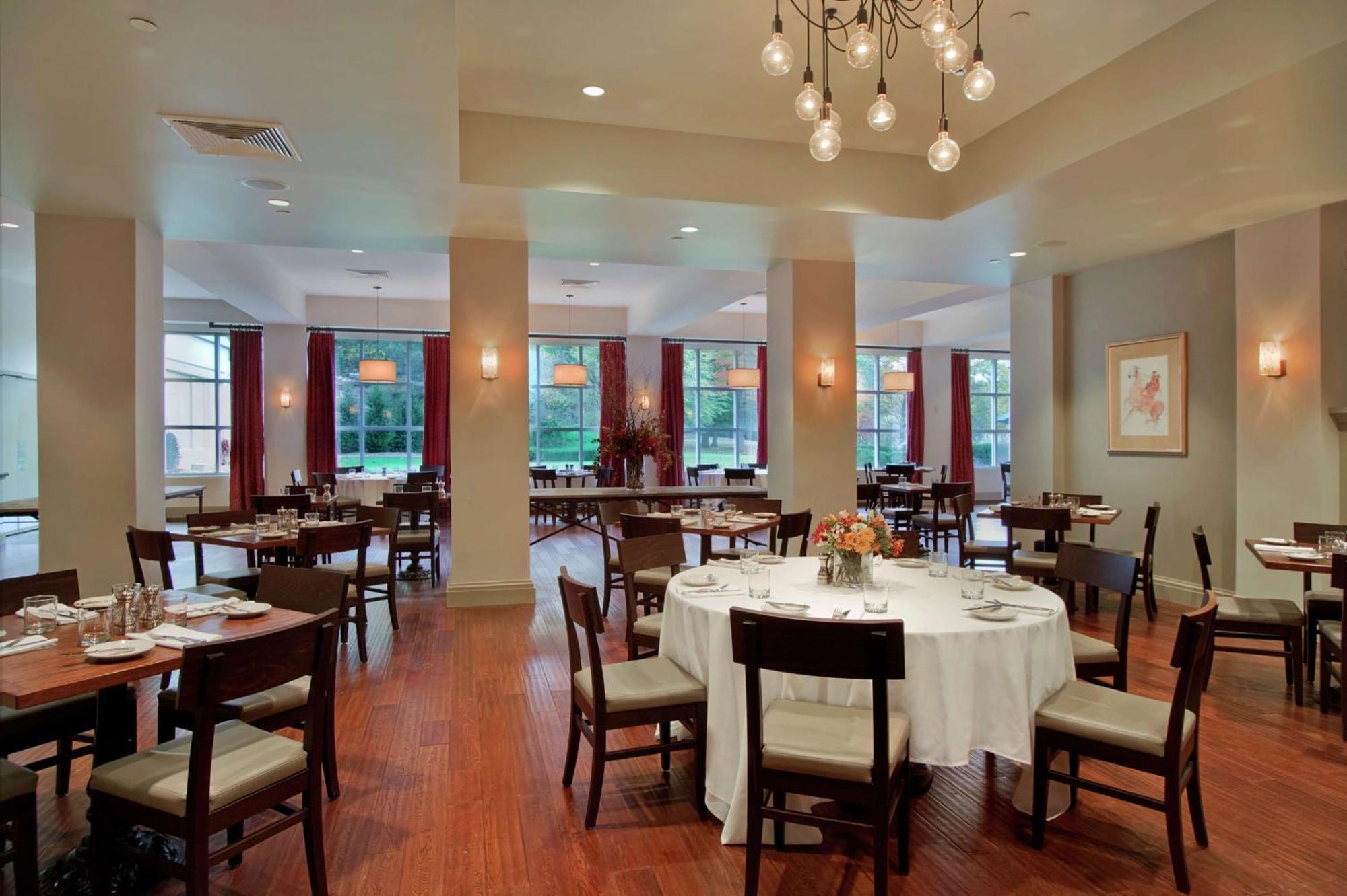 Hilton Pearl River Exterior photo